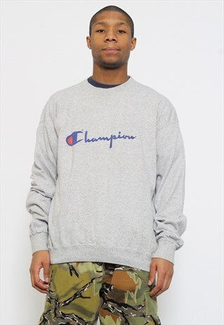 VINTAGE CHAMPION CREW NECK SWEATSHIRT