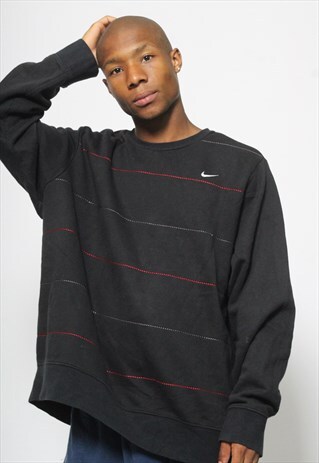 VINTAGE NIKE SWEATSHIRT
