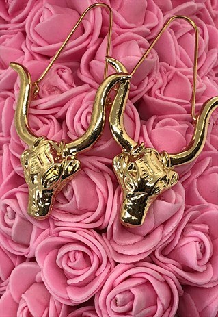 PERSONALISED TAURUS ZODIAC 18K GOLD PLATED EARRINGS