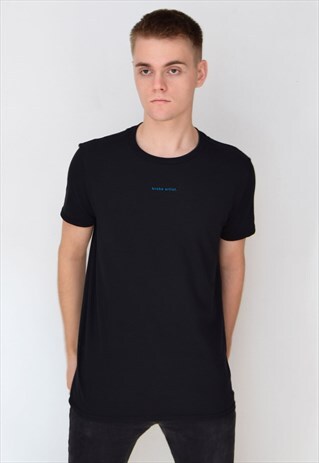 BLACK BROKE ARTIST (BLUE) T-SHIRT