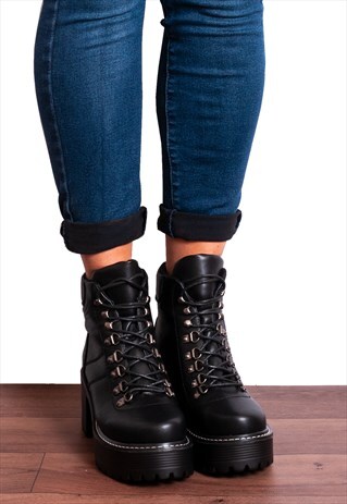 BLACK HIKING CHUNKY BUCKLE BLOCK HEELED EYELET ANKLE BOOTS