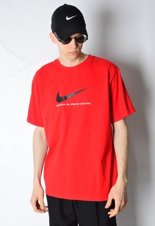 VINTAGE 90S RED NIKE T-SHIRT