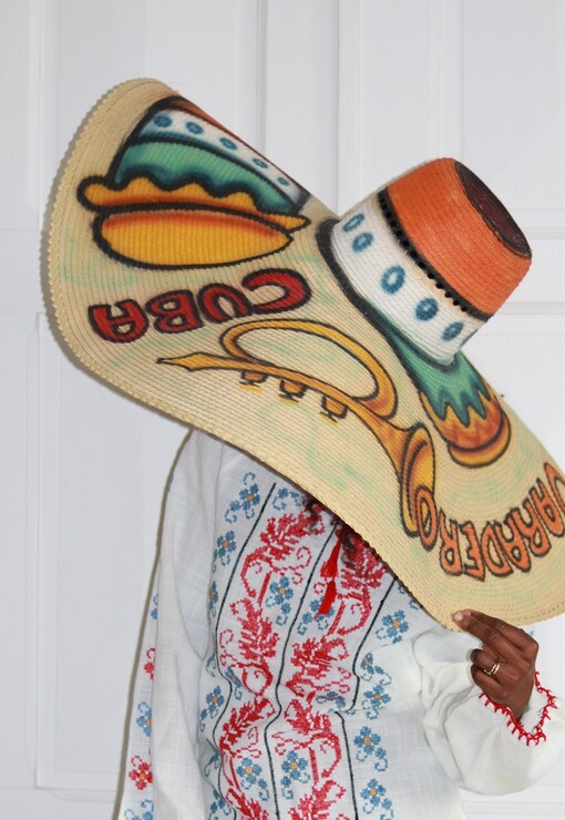 garment image