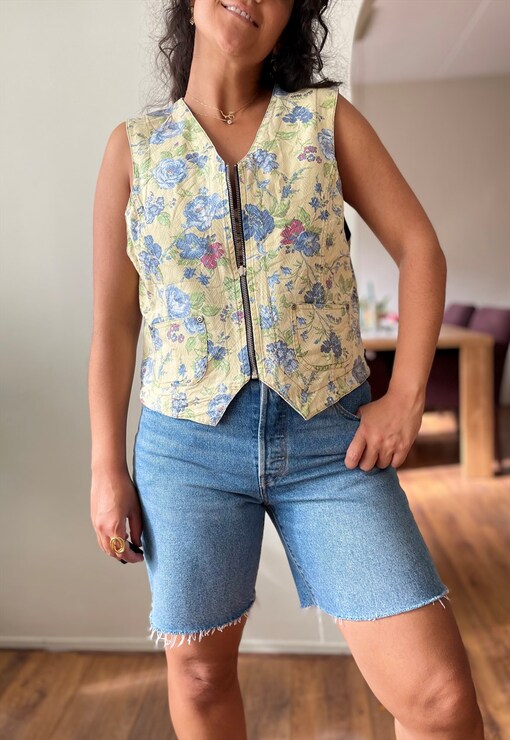 garment image