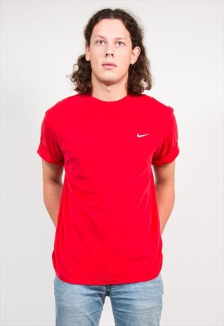 VINTAGE 90'S RED NIKE T-SHIRT
