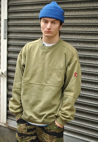 VINTAGE REEBOK SWEATER
