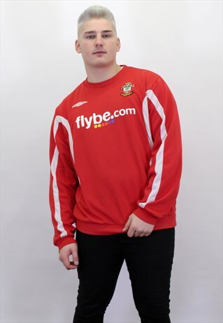 VINTAGE UMBRO SWEATER