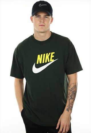 VINTAGE NIKE T SHIRT GREEN