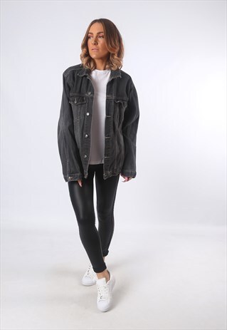 FADED BLACK DENIM JACKET VINTAGE UK 16 (E-AR)