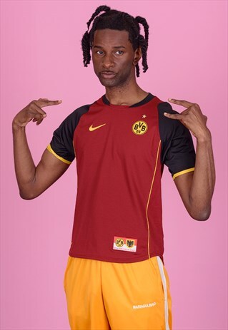 VINTAGE BORUSSIA DORTMUND NIKE FOOTBALL SHIRT