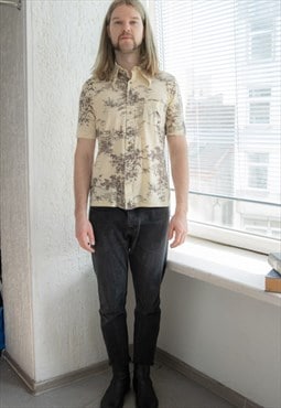 Vintage 70's Unique Yellowish Patterned Short Sleeved Shirt