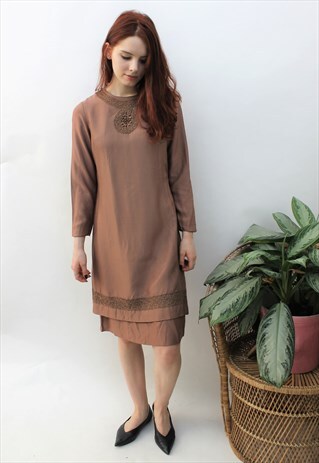 VINTAGE 1960S BROWN & GOLD EMBROIDERED SHIFT DRESS