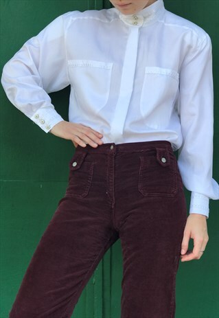AMAZING 80S WHITE SHIRT