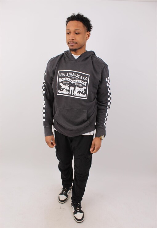 garment image
