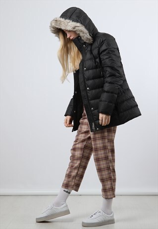 VINTAGE TOMMY HILFIGER SMALL BLACK PADDED JACKET