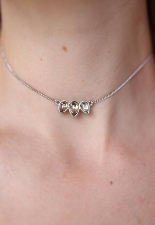 AMIAS CHAMPAGNE TRIPLE STONE BOHO CHIC CHOKER NECKLACE