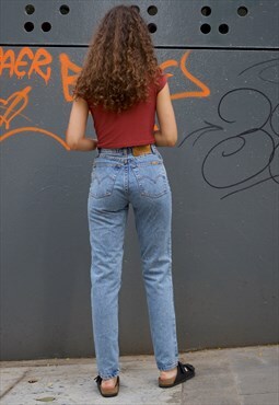Vintage 90s Women Slim Jeans in Light Blue