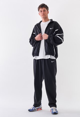 VINTAGE NIKE JACKET AND PANTS 90S BLACK BIG LOGO