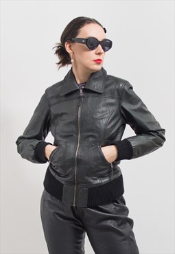 Vintage black leather jacket bomber women size M