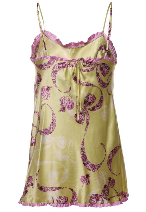 garment image