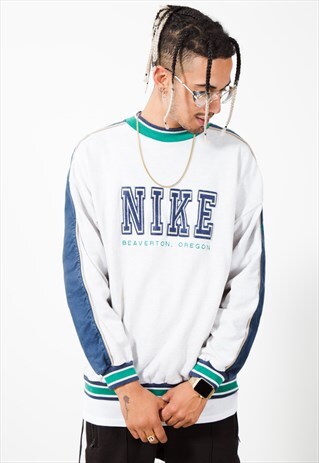 VINTAGE NIKE SWEATSHIRT / S2113