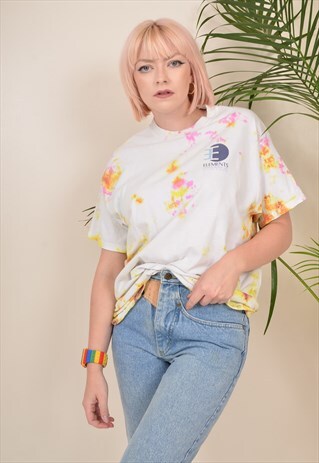 tie dye 90s outfits