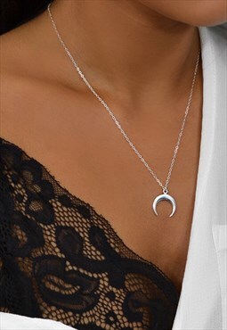 MOONLIGHT Sterling Silver Crescent Moon, Horn Necklace