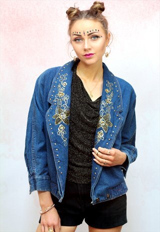 1990S VINTAGE GOLD EMBROIDERED MID WASH BLUE DENIM JACKET