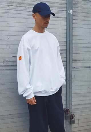 FMC OVERSIZED SWEATSHIRT WHITE