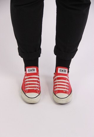 VINTAGE CONVERSE TRAINERS
