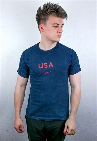 VINTAGE NIKE T-SHIRT