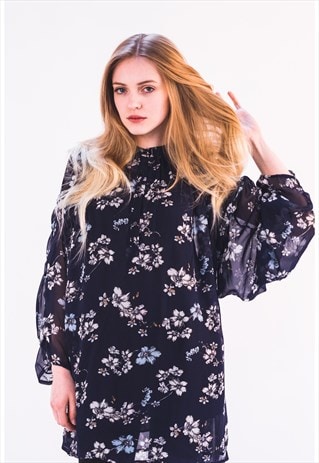 Flowy Chiffon Oversized Shirt in Navy Floral Print