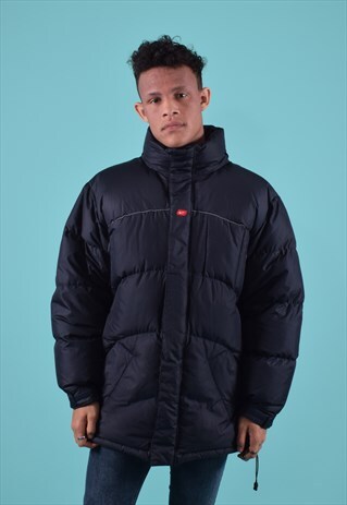 BLACK NIKE PUFFA JACKET