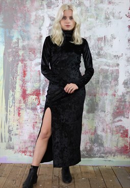 Velvet Long Dress with Turtleneck and Long Sleeves