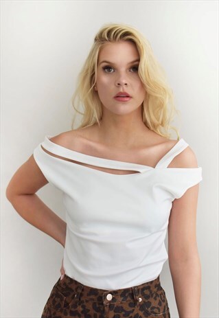BIANCA - NEW IN WHITE ASYMMETRICAL CLASSIC WOMAN TOP