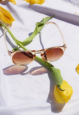 Transparent Beige Classic Round Sunglasses