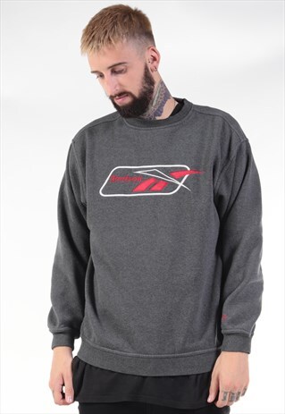 VINTAGE REEBOK SWEATSHIRT