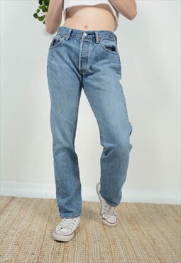 Vintage 90s Levi's Denim Jeans in Blue Straight Fit