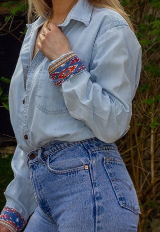 VINTAGE 90'S AZTEC SLEEVE SOFT DENIM BOYFRIEND SHIRT