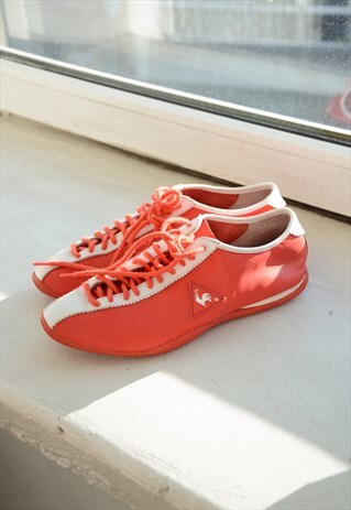 VINTAGE Y2K RED/WHITE LEATHER LE COQ SPORTIF SNEAKERS