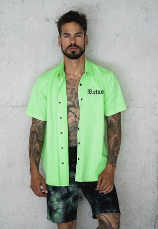THE GREEN SHIRT