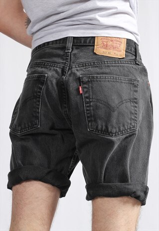 VINTAGE LEVI'S DENIM SHORTS
