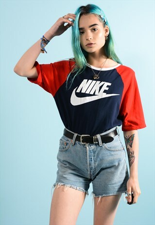 VINTAGE NIKE TEE SHIRT