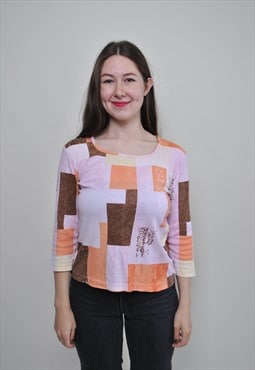 Y2k patterned shirt in pullover design, 00s fashion 