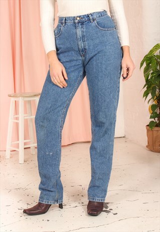 VINTAGE 90S MOM JEANS IN MID WASH