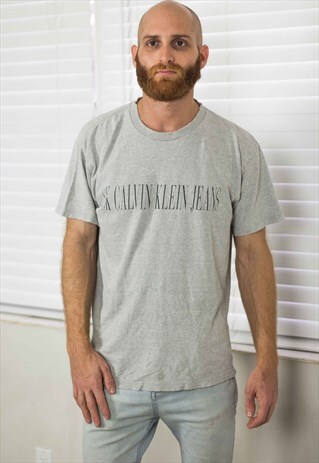 VINTAGE CK CALVIN KLEIN T-SHIRT LOGO 90S X 5.9