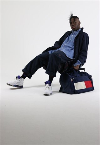 RARE VINTAGE TOMMY HILFIGER DUFFLE WEEKEND BAG
