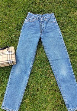 Vintage 90's High Rise Levi Mom Jeans