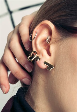 Key ear cuff - 90s vintage deadstock earring