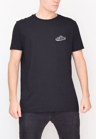 BLACK SANDAL T-SHIRT